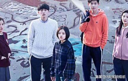 悲伤逆流成河  女主2，悲伤逆流成河电影（你以为《悲伤逆流成河》女主穷图片）