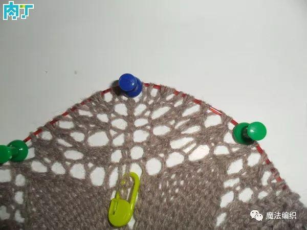 披肩的织法，披肩钩针编织花样图解（超越志田之美的手工棒针编织披肩教程图解）