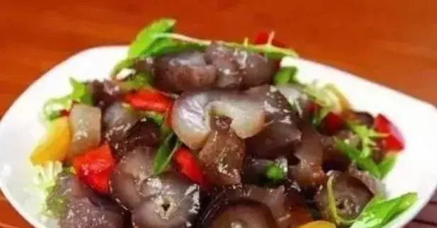 海参的吃法与做法，干海参多少钱一斤市场价（再也不用担心不会做了）