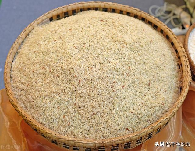 防止晚上做梦的小妙招，睡觉怎么才能不做梦（注意补充3种维生素）