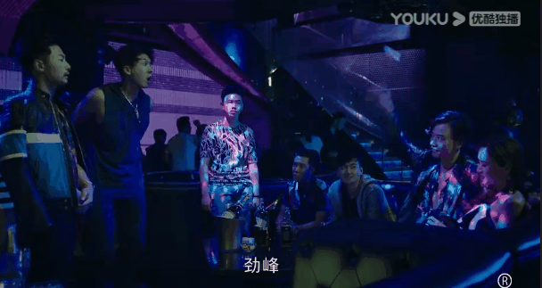 痴线是什么意思，痴线一词什么意思（全员“精神病”出神入化）