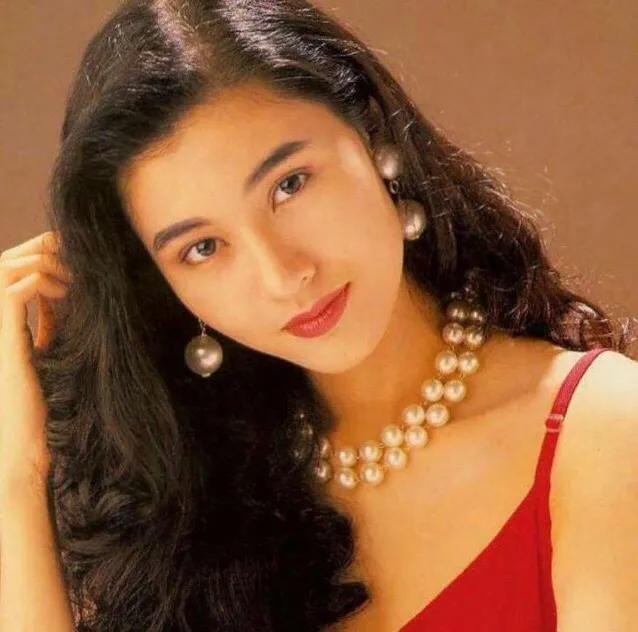 玲珑脸是什么意思,什么叫玲珑脸(这种脸型太影响颜值,怎么解决)