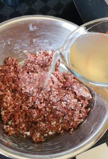 怎么做胡萝卜馅饼!，从揉面到调馅我都调整多次的最终配方