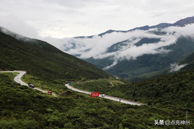 折多山海拔高度是多少米，康定机场海拔多少米（你将翻越的318第一关——折多山是什么样子）