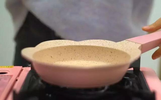 螃蟹蘸料怎么调好吃，清蒸螃蟹的蘸料怎么弄（大闸蟹吃了还想吃）