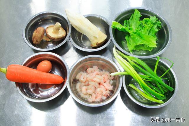 香酥煎饼的做法，香煎肉饼的做法大全图解（厨师长教你一道）