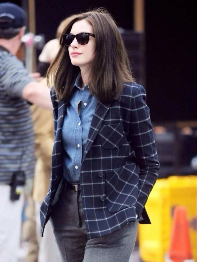 胸大背宽显瘦，胸大腰粗上身丰满