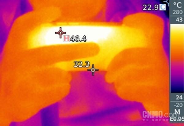 手机qq透明头像怎么弄，手机qq透明头像怎么弄出来（1700元差价该选谁）