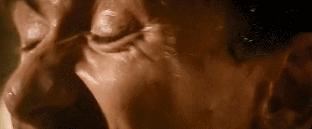 海上钢琴师是真实的故事吗，海上钢琴师的故事是真实的吗（《海上钢琴师》1900一生不下船）