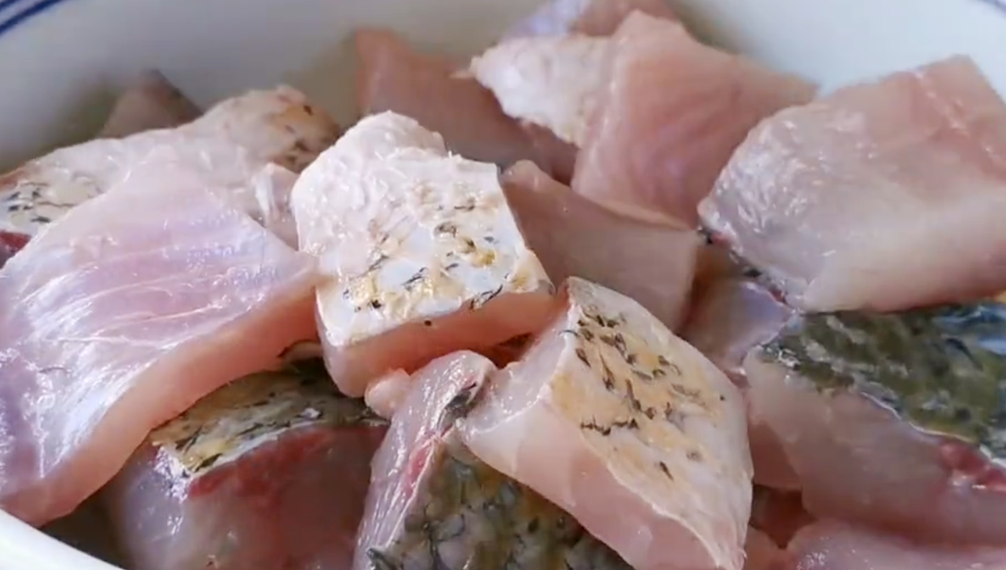 圖片[2]-【豆腐燜魚】做法步驟圖 不加一滴水 上桌瞬間被掃光-起舞食譜網