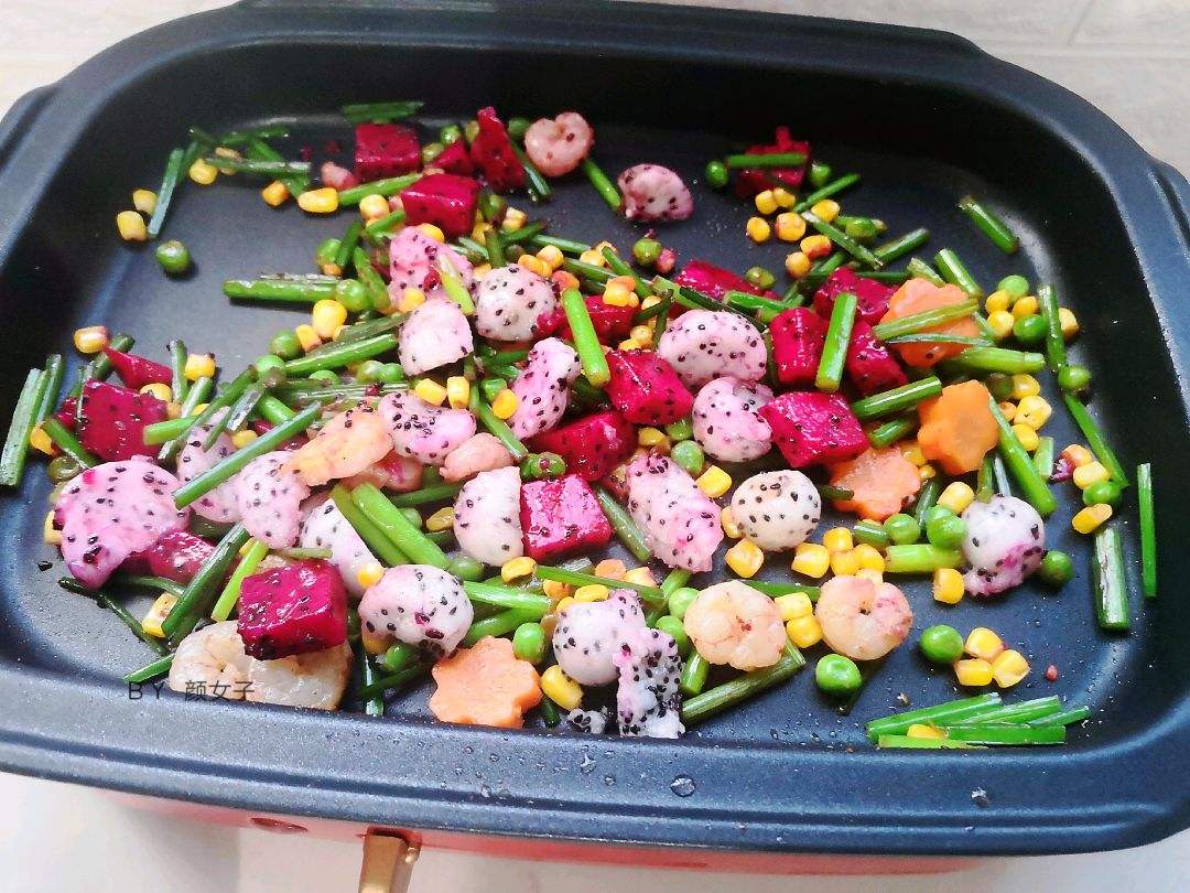 图片[2]-【火龙果炒虾仁】做法步骤图  连虾头也不会浪费的家常做法-起舞食谱网