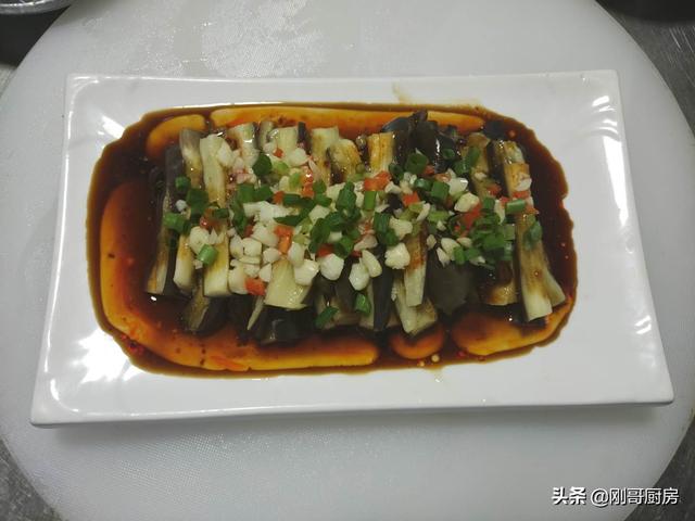 蒸酸甜茄瓜的做法，蒸茄瓜的做法大全（厨师长教你一道蒸茄子）