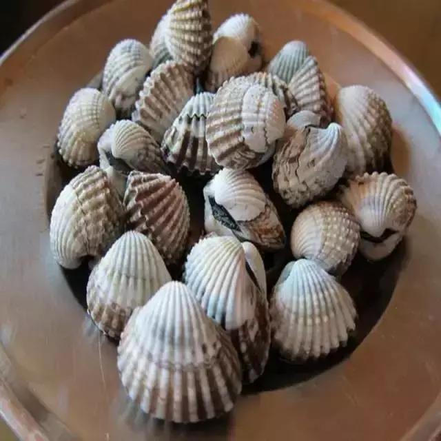 请问清炸小扒皮鱼的做法，炸小剥皮鱼的做法大全（今后再也不怕不认识海鲜了）