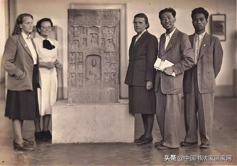 梦见自己在打鬼，梦见自己在打鬼易奇八字（“润泽无声”戴泽艺术展即将在中国美术馆开幕）