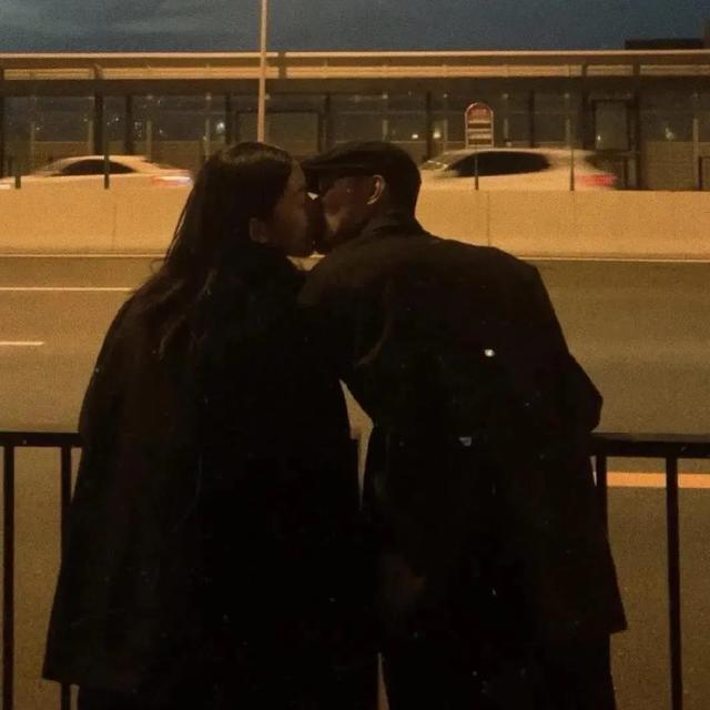 超赞的朋友圈背景图 背景图 月亮和星星会不会互道心事,超赞的朋友圈背景图怎么弄(好看的朋友圈背景图) 超赞的朋友圈背景图 背景图 月亮和星星会不会互道心事,超赞的朋友圈背景图怎么弄(好看的朋友圈背景图)