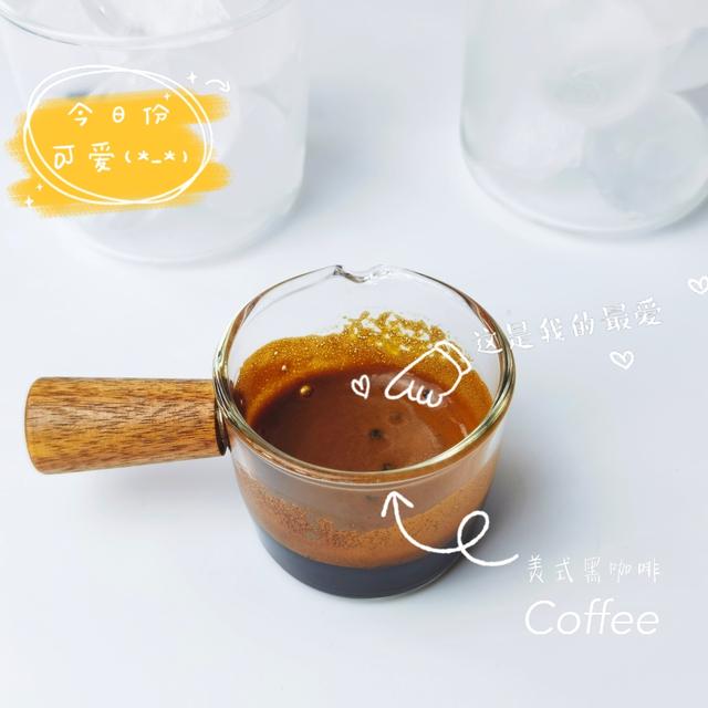 美式咖啡和拿铁的区别，拿铁和美式咖啡的区别（为什么有人说美式加奶很土）