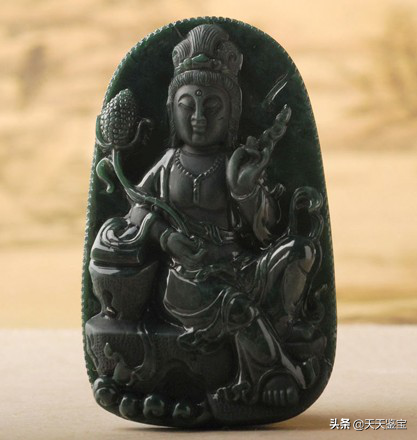 翡翠观音的寓意是什么，翡翠观音的寓意和佩戴的好处（史上最全翡翠观音种类大全）