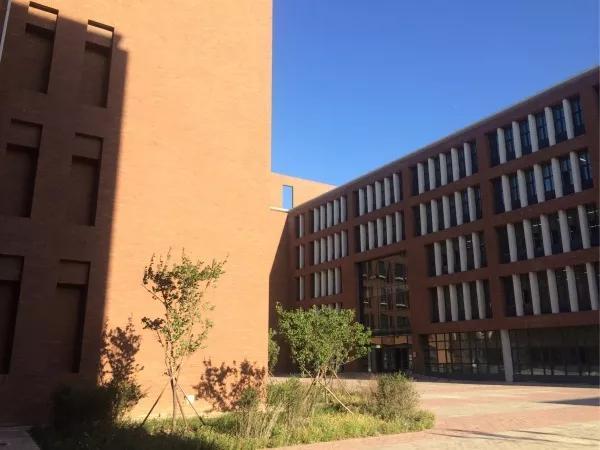 吉林工商学院西安校区，吉林工商学院宿舍条件怎么样（<十九>吉林工商学院）