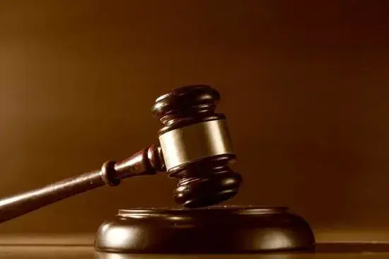 假房产证借款判决案例（用假房产证抵押借钱）