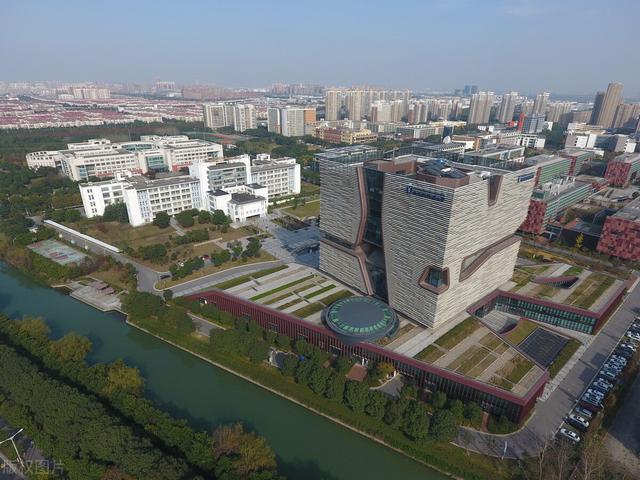 杭州职业技术学院好不好，排名怎么样评价如何（4所专科中的“双一流”名校）