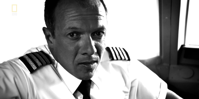 v587是啥意思，v587是啥意思相似（回顾美国航空587航班2001.11.12贝尔港空难）