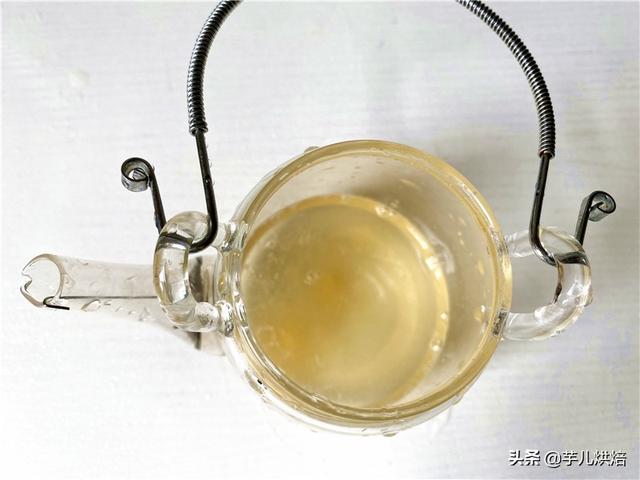自制冰镇柠檬蜂蜜水，制作柠檬蜂蜜水（自制蜂蜜柠檬茶）