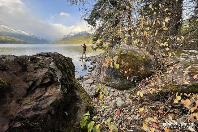 苹果12pro防水吗，苹果12pro防水到什么程度（让专业摄影师满意的升级）