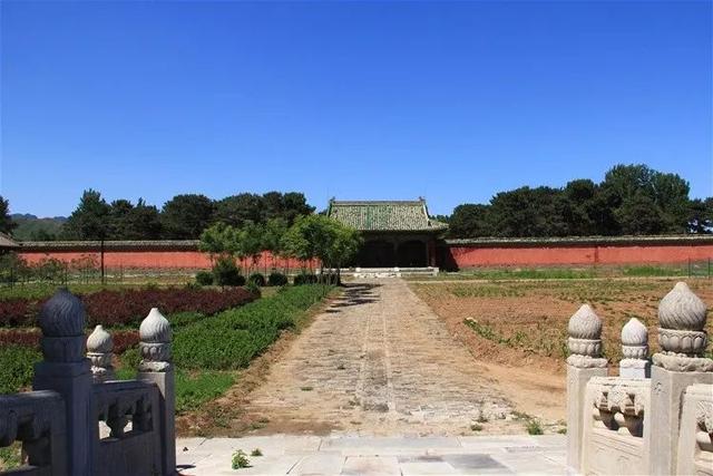 清太宗皇太极的陵墓，皇太极墓在何处（清代皇家陵寝）