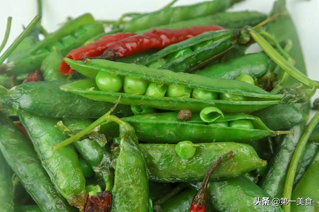 豌豆角煮多长时间能熟，鲜豌豆角煮多长时间能熟（厨师长家常卤煮方法）