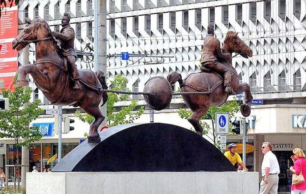 大气压是什么，大气压是什么原理（大气压相当于1平米压着10000公斤重量）