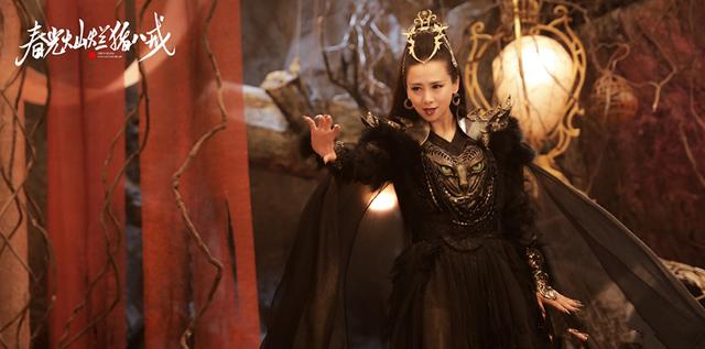 《春光灿烂猪八戒》上映，翁虹陶虹出演，原汁原味，可惜少了徐峥
