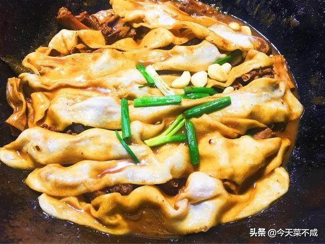 炖鹅肉的最佳搭配，鹅肉和什么一起炖最好（加了一种酱的做法）