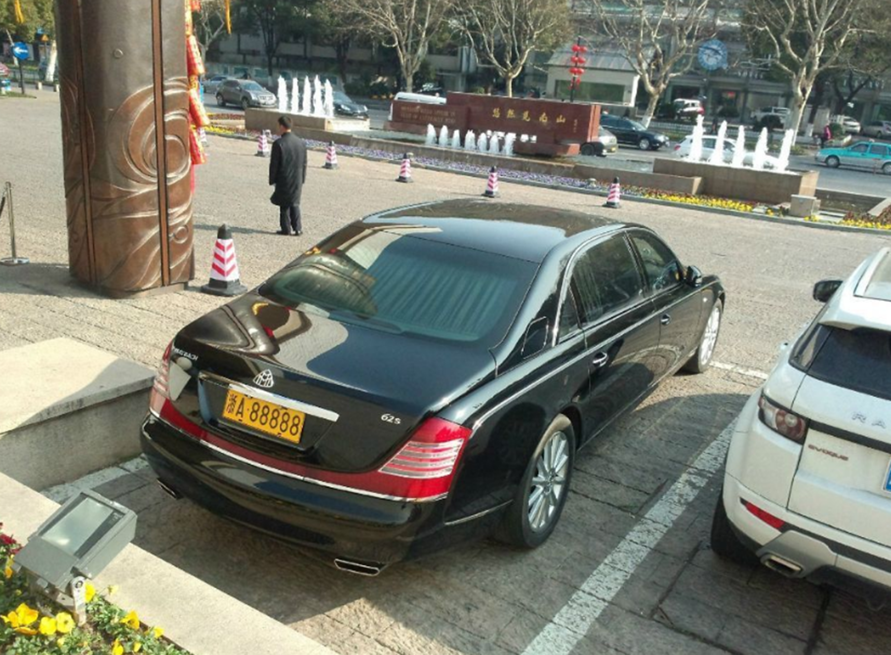马云开的什么车(中国十大名车品牌排行榜)