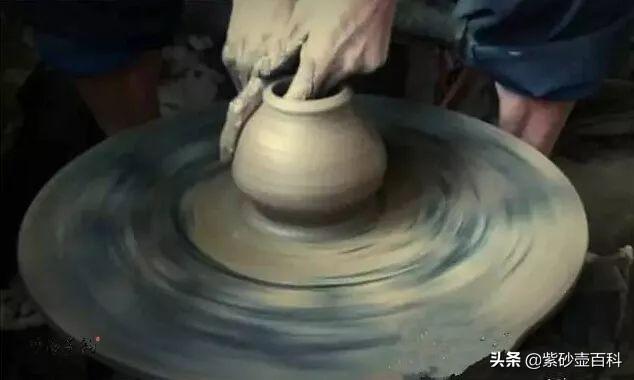真紫砂壶价格，紫砂壶是真品价格（紫砂壶多少钱才是真的）