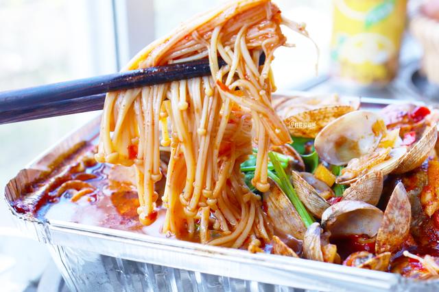 锡纸花甲怎么做，如何做锡纸花甲粉（料汁制作是关键）