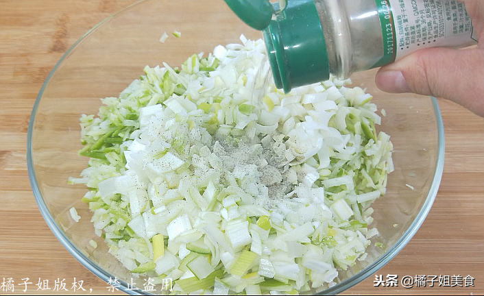 图片[8]-【萝卜丸子】做法步骤图 营养还美味 连挑食的人也爱吃-起舞食谱网