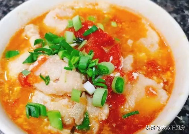 巴沙鱼怎么做好吃又滑又嫩，大叔炖的番茄巴沙鱼
