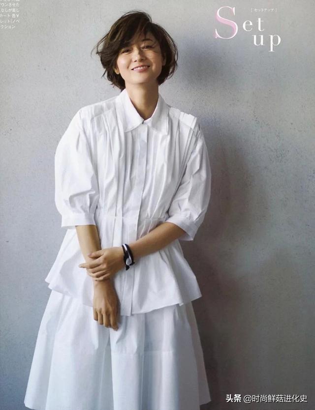 中年女人穿什么样的衣服好看，中年女人穿什么皮衣好看（才是一生的追求与美）