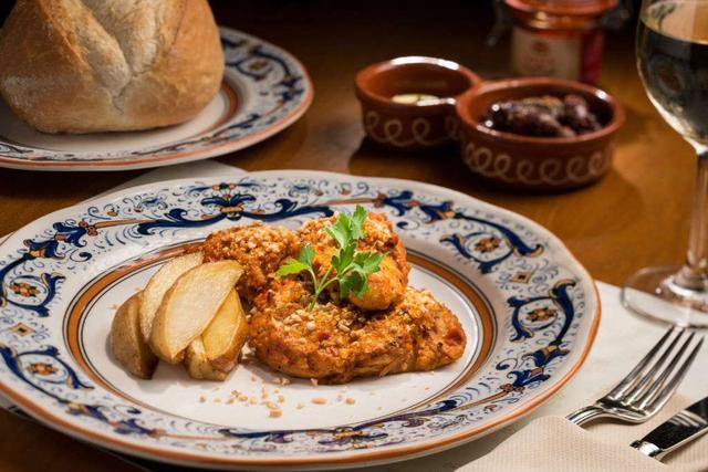 澳门有什么出名的小吃，澳门十大名小吃（跟着这份澳门美食清单吃就对了）