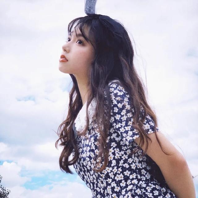 七奈:港风复古头像微信，七奈:港风复古头像（复古头像 港风）