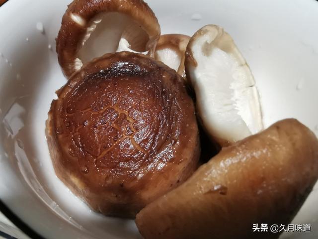蔬菜汤的做法大全，蔬菜汤的做法大全家常（蔬菜汤湿气重吗）