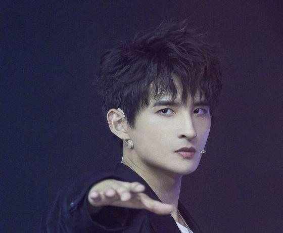 张远粉丝去世前写给张远的信，张远结婚没（张远粉丝ID上热搜）