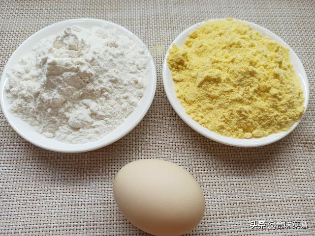 玉米饼怎么做又软又香，玉米饼怎么做又软又香到那里学（玉米饼这样做蓬松柔软）