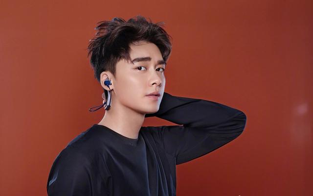 百变大咖秀 杨洋，周五晚上有什么综艺节目（杨洋、李易峰、许嵩、肖战、华晨宇）