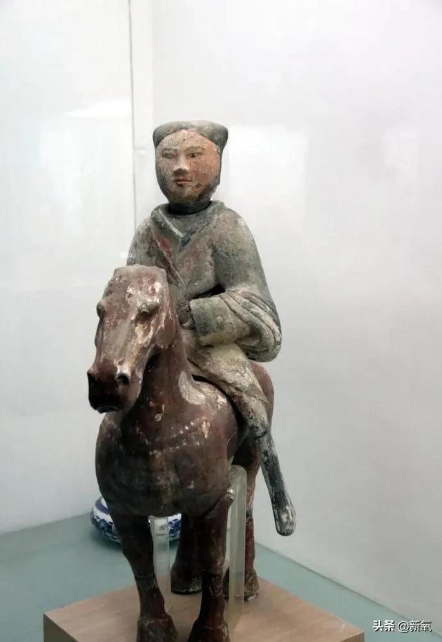 钟楚曦个人资料，钟楚曦个人资料简介（钟楚曦的广东式身材，我酸了）