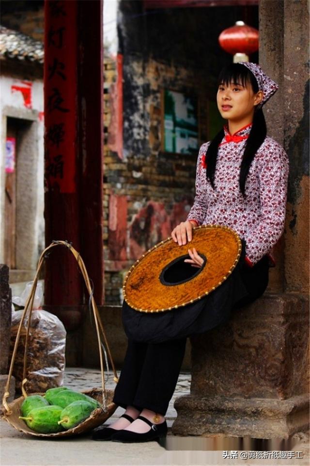 虎头帽的由来，虎头帽的由来视频（蕴含着客家人独特的文化内涵）