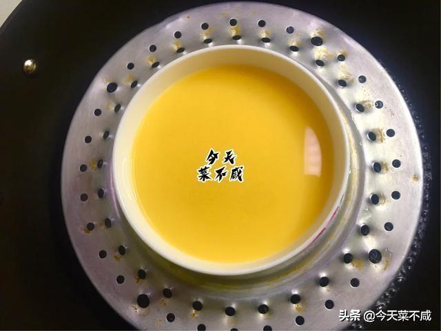 水蒸蛋要蒸多久，水蒸蛋蒸几分钟（蒸出的水蛋才能鲜嫩爽滑）