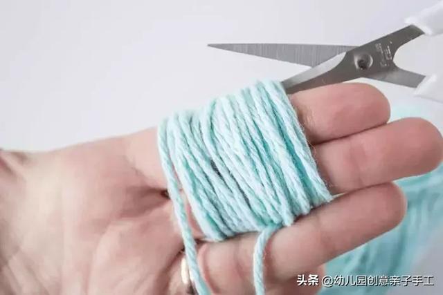 创意书签制作方法，阅读书签制作（毛线创意手工-杯垫、书签和挂饰）