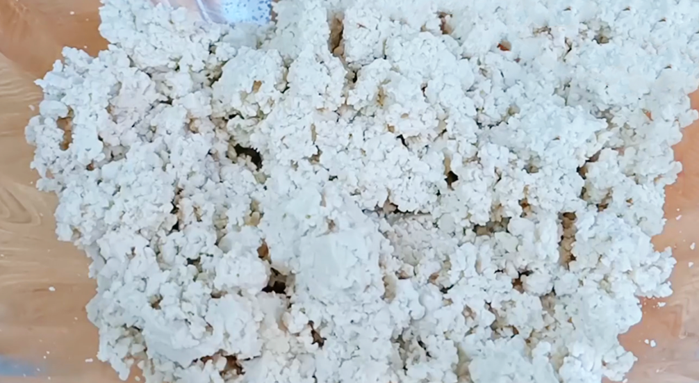 图片[3]-【炸萝卜丸子】做法步骤图 外酥里软不吸油 一大盆不够吃-起舞食谱网