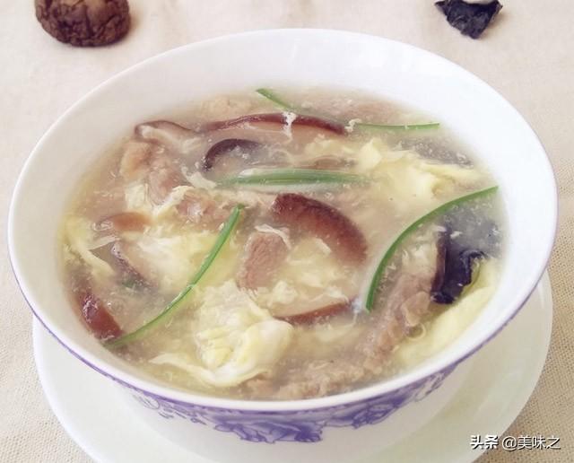 青菜咸鸭蛋汤做法，青菜咸蛋汤的做法（14道清爽汤品的做法）